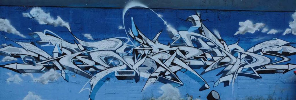 Blaues Wildstyle-Graffiti Neuseeland